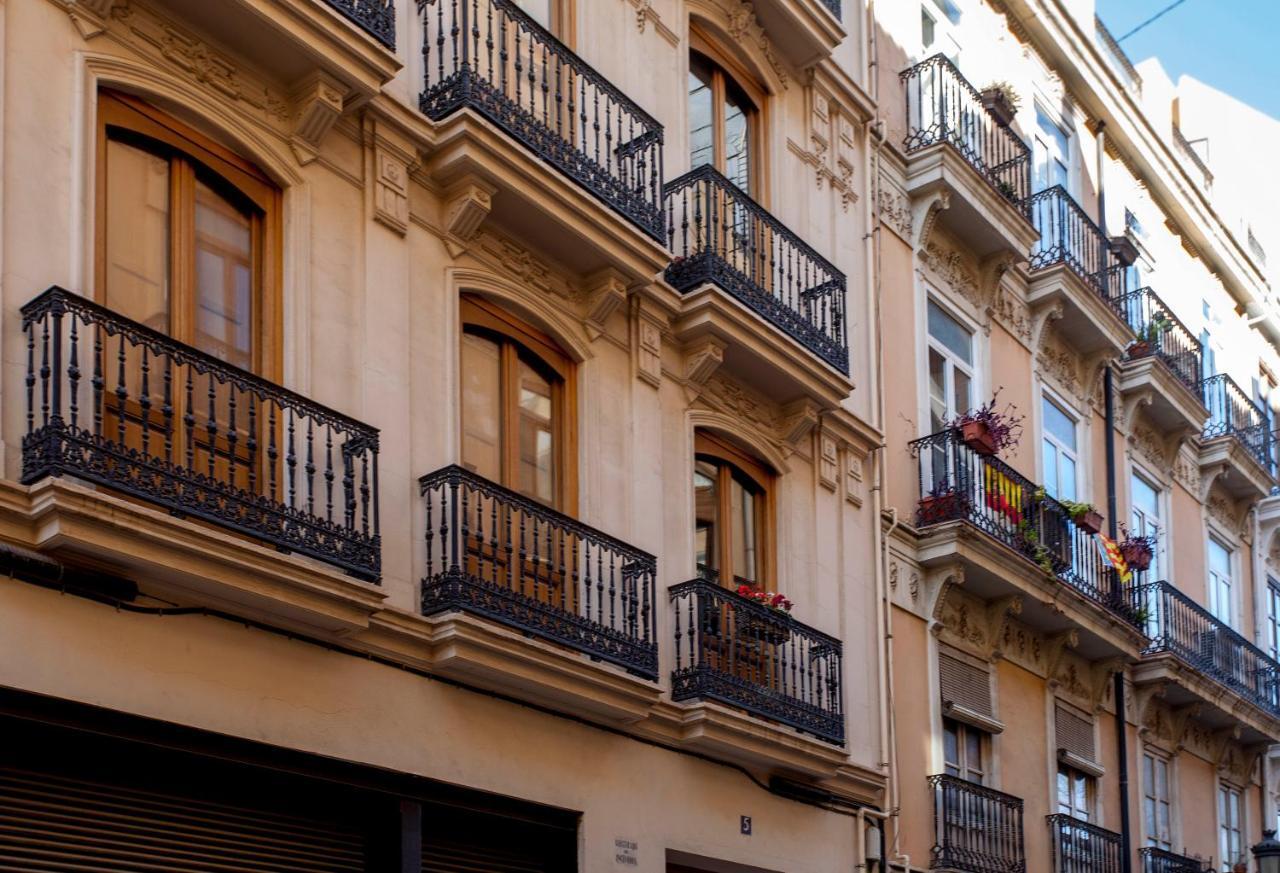 Luxurious & Alluring Home In Historic Town Valencia Exterior foto